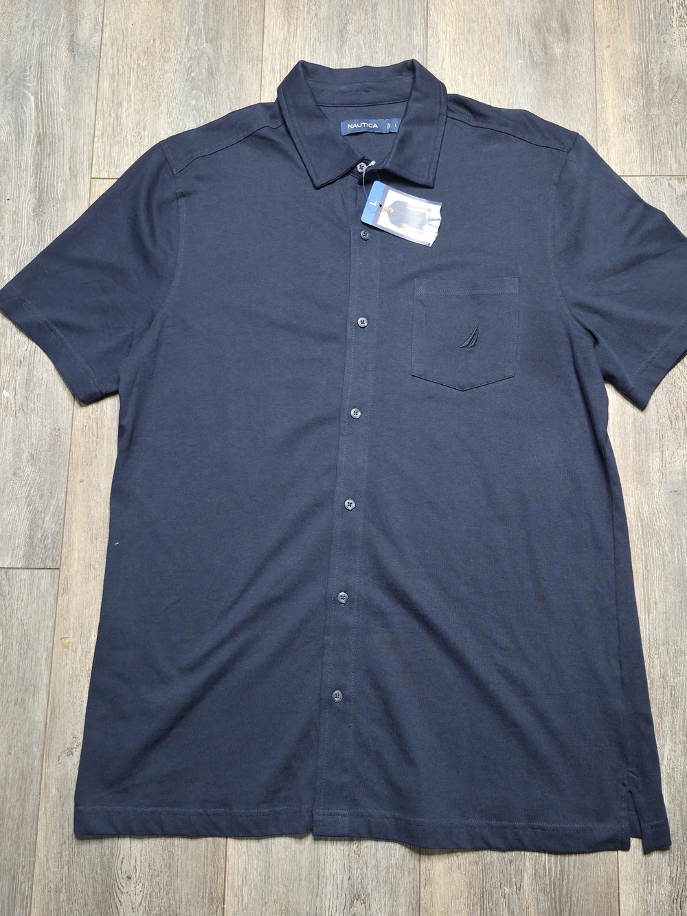 Nautica Men’s Navy Short-Sleeve Button-Down Shirt